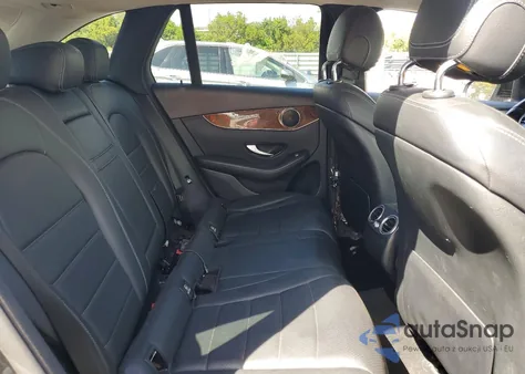 2016 Mercedes-Benz Glc 300 from USA, damaged, VIN WDC0G4JBXGF076121